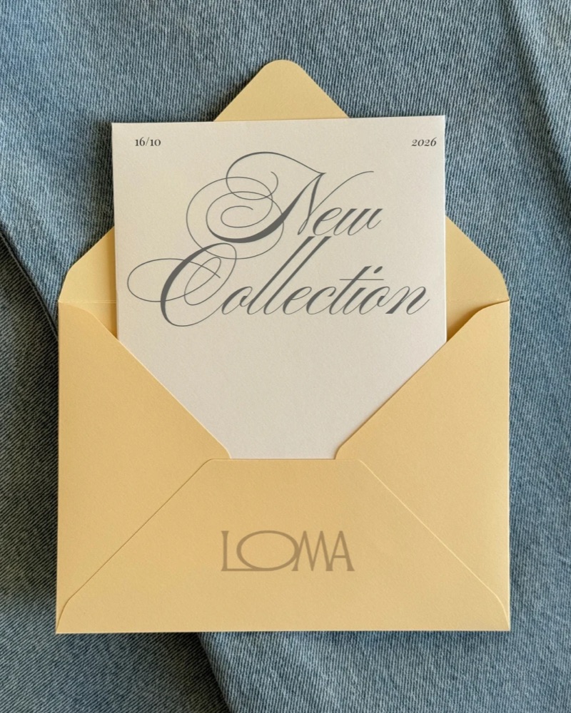 Instagrampost voor LOMA: een kaart met New Collection in een gele envelop op denim